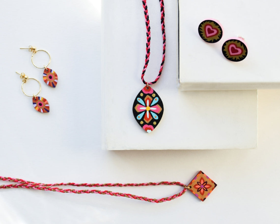 JEWELLERY AS A PERSONAL GIFT